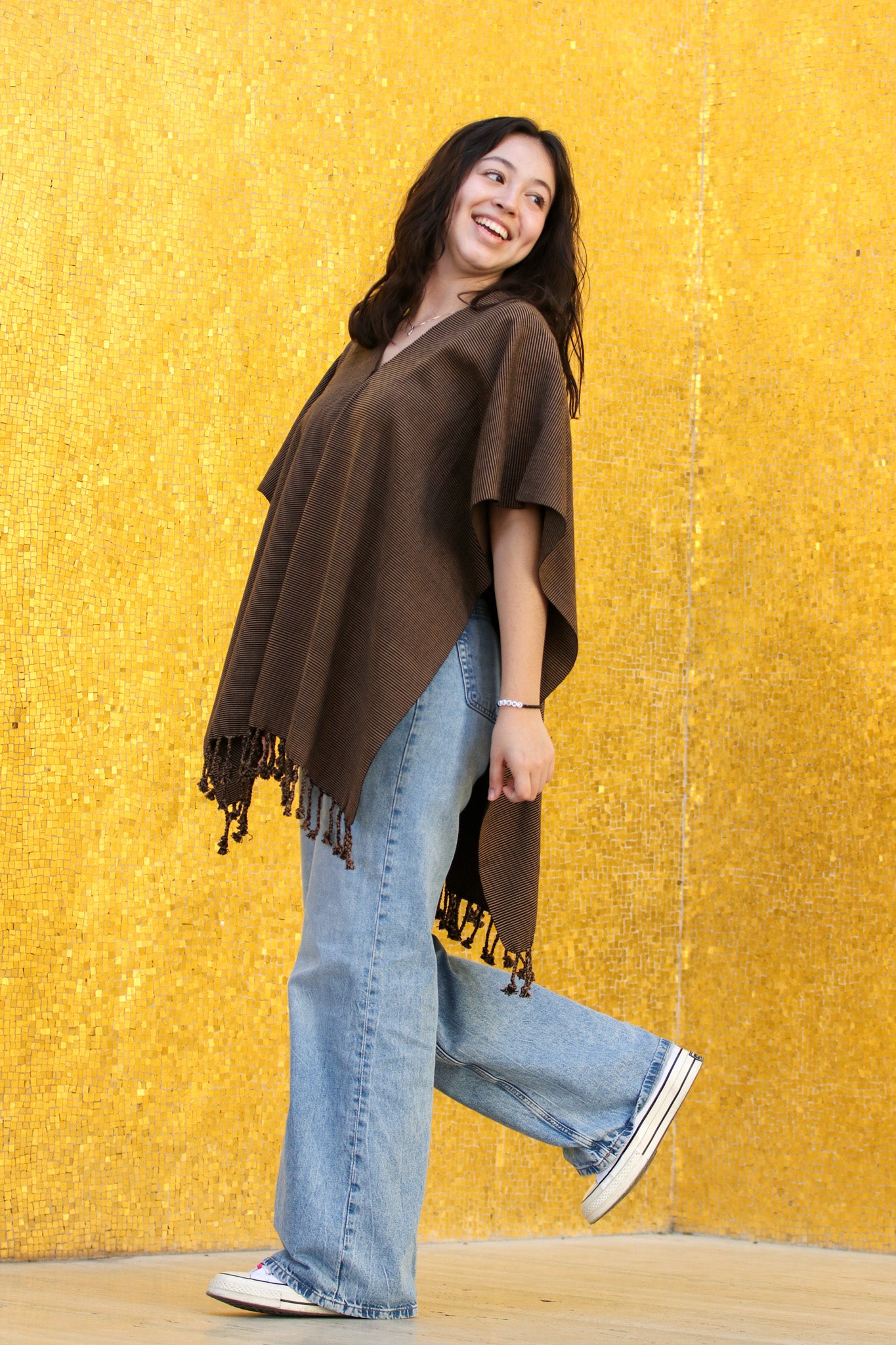 BROWN PONCHO