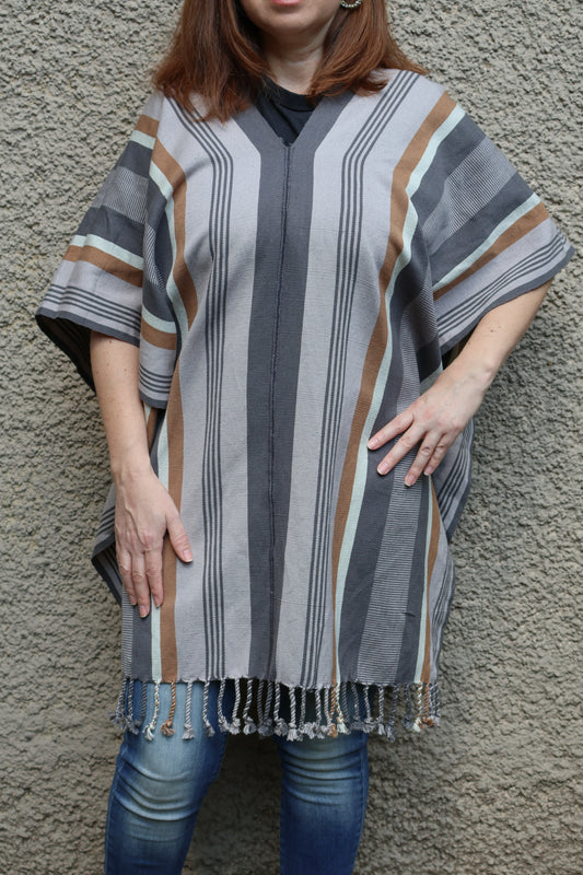 WHITE PONCHO WITH BLACK AND GOLD