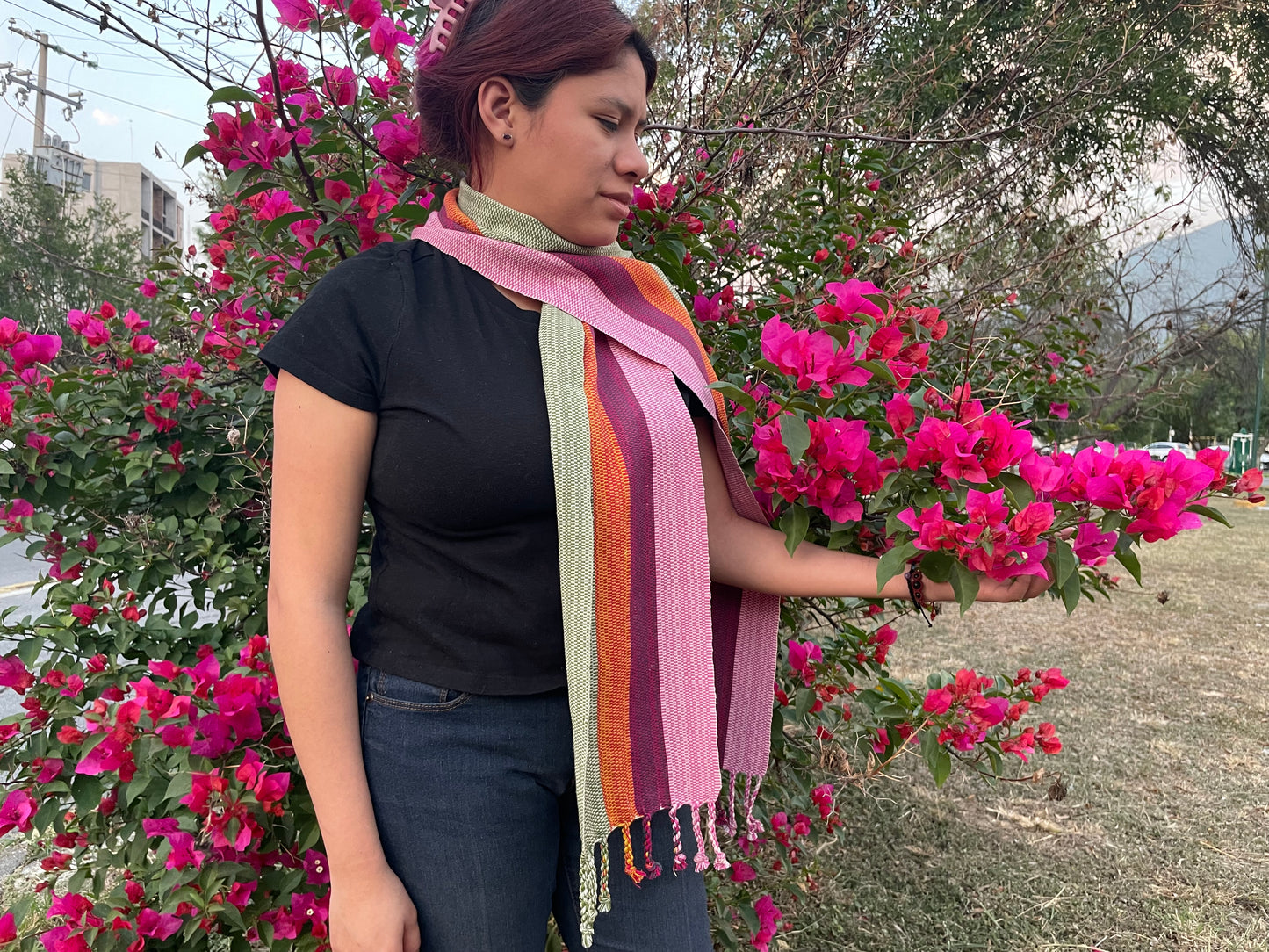COLORFUL SCARF