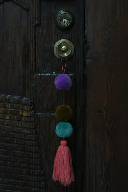 PINK LOCK KEYCHAIN ​​WITH COLORED BALL