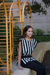 BLACK AND WHITE VEST