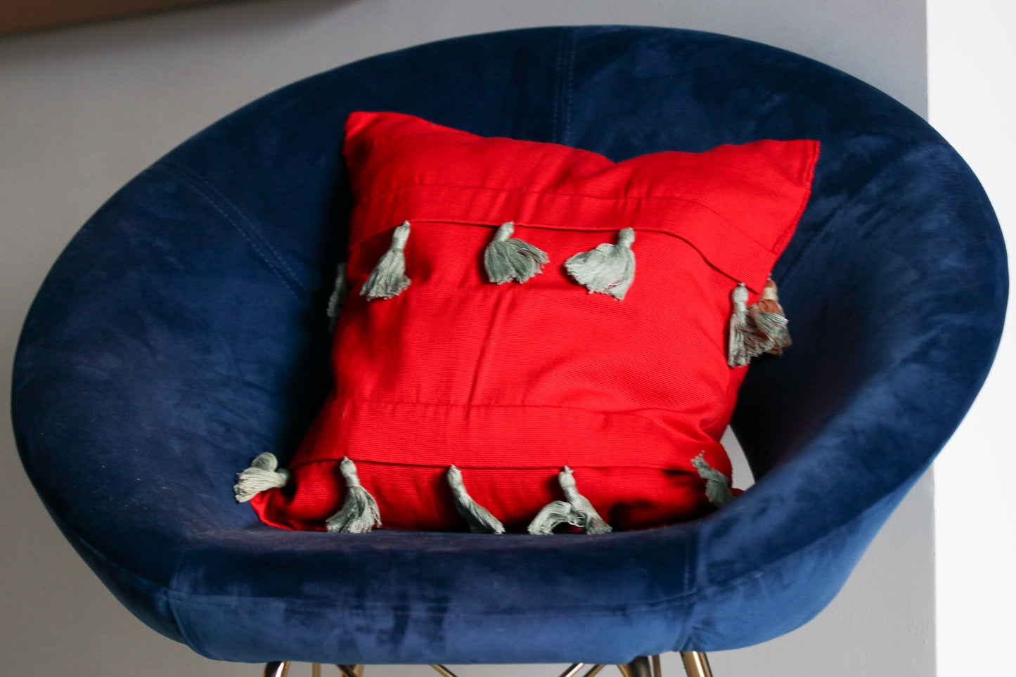 RED CUSHION COVER WITH TURQUOISE